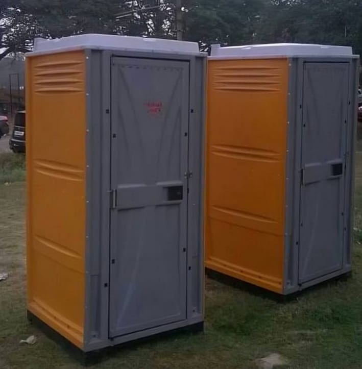 Premium western style portable toilet on rent in Bangalore
